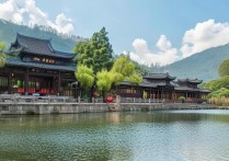 景德镇景区内，除了名扬四海的瓷器，还有哪些独特景点值得探访？