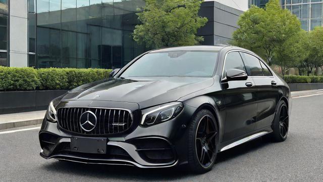 奔驰e63 amg