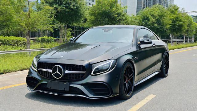 奔驰amg c63