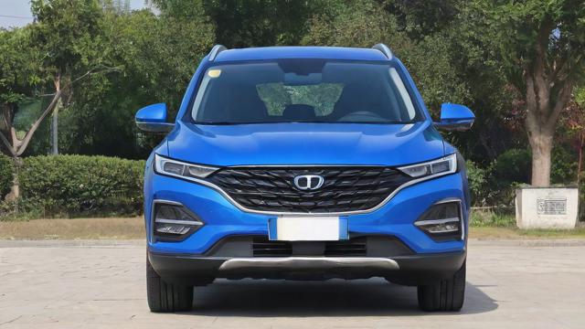 20万买轿车还是suv